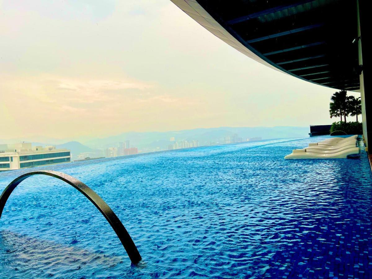 Crystal Suites At Eaton Klcc Kuala Lumpur Esterno foto