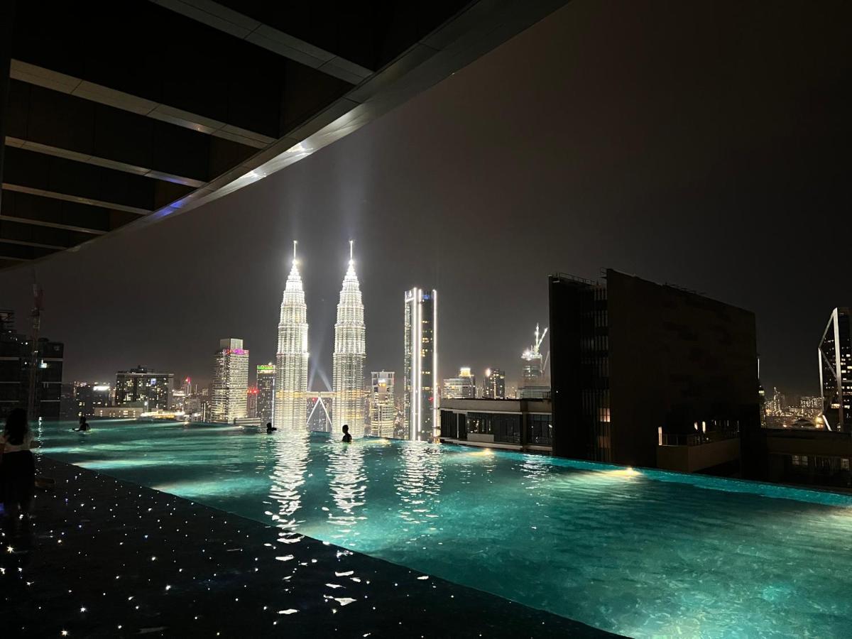 Crystal Suites At Eaton Klcc Kuala Lumpur Esterno foto